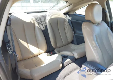 2000 Mercury Cougar V6 из США, поврежденный, VIN 1ZWFT61L8Y5634130